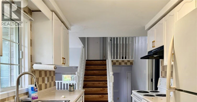 A-624 Settlersfield Court, Waterloo, ON, N2T 2K7 - 4