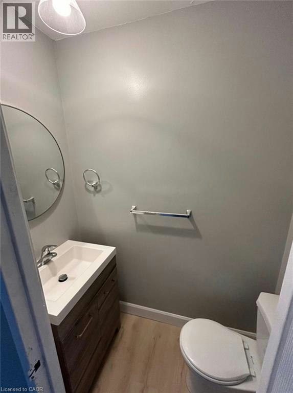 8-144 Jansen Avenue, Kitchener, ON, N2A 2L7 - 3