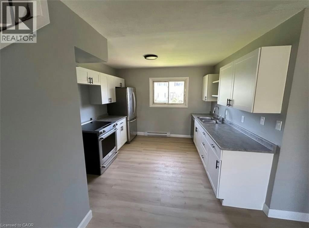 8-144 Jansen Avenue, Kitchener, ON, N2A 2L7 - 5