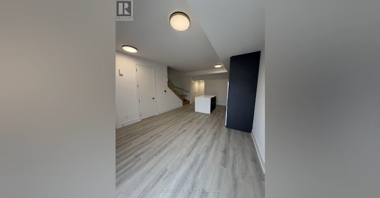 282 Ellis Avenue, St. Catharines, ON, L2P 0G9 - 3