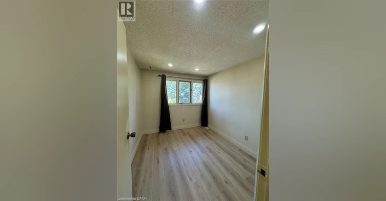 14 Briar Knoll Place, Kitchener, ON, N2E 2B9 - 12