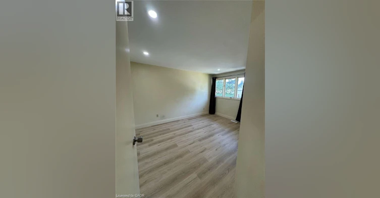 14 Briar Knoll Place, Kitchener, ON, N2E 2B9 - 11