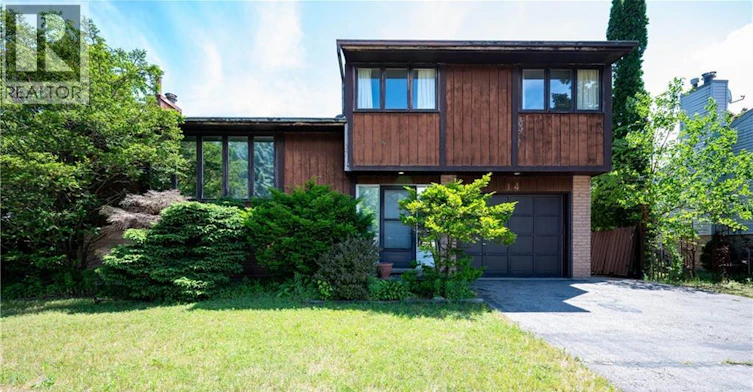 14 Briar Knoll Place, Kitchener, ON, N2E 2B9