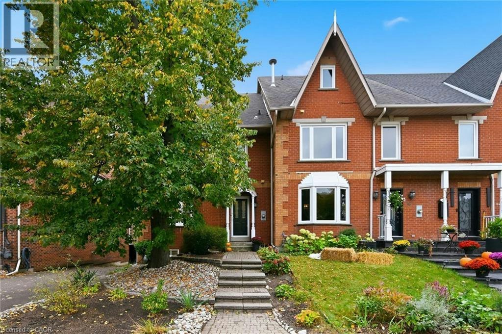 50 Edgewater Drive, Hamilton, ON, L8E 4Z3