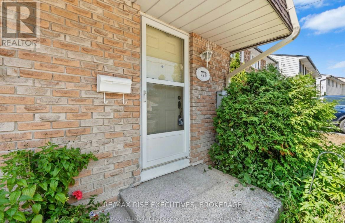 175-773 Ashwood Drive, Kingston, ON, K7M 6X7 - 4