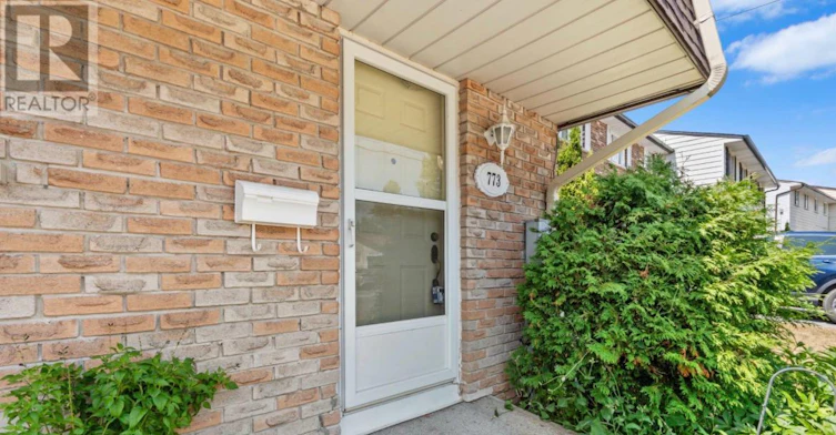 175-773 Ashwood Drive, Kingston, ON, K7M 6X7 - 4