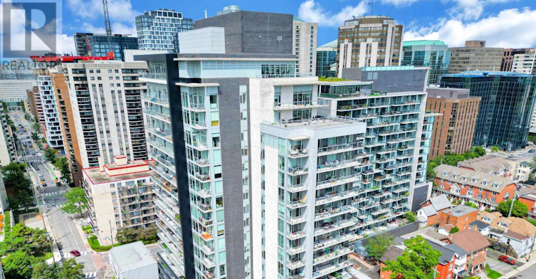 309-255 Bay Street, Ottawa, ON, K1R 0C5