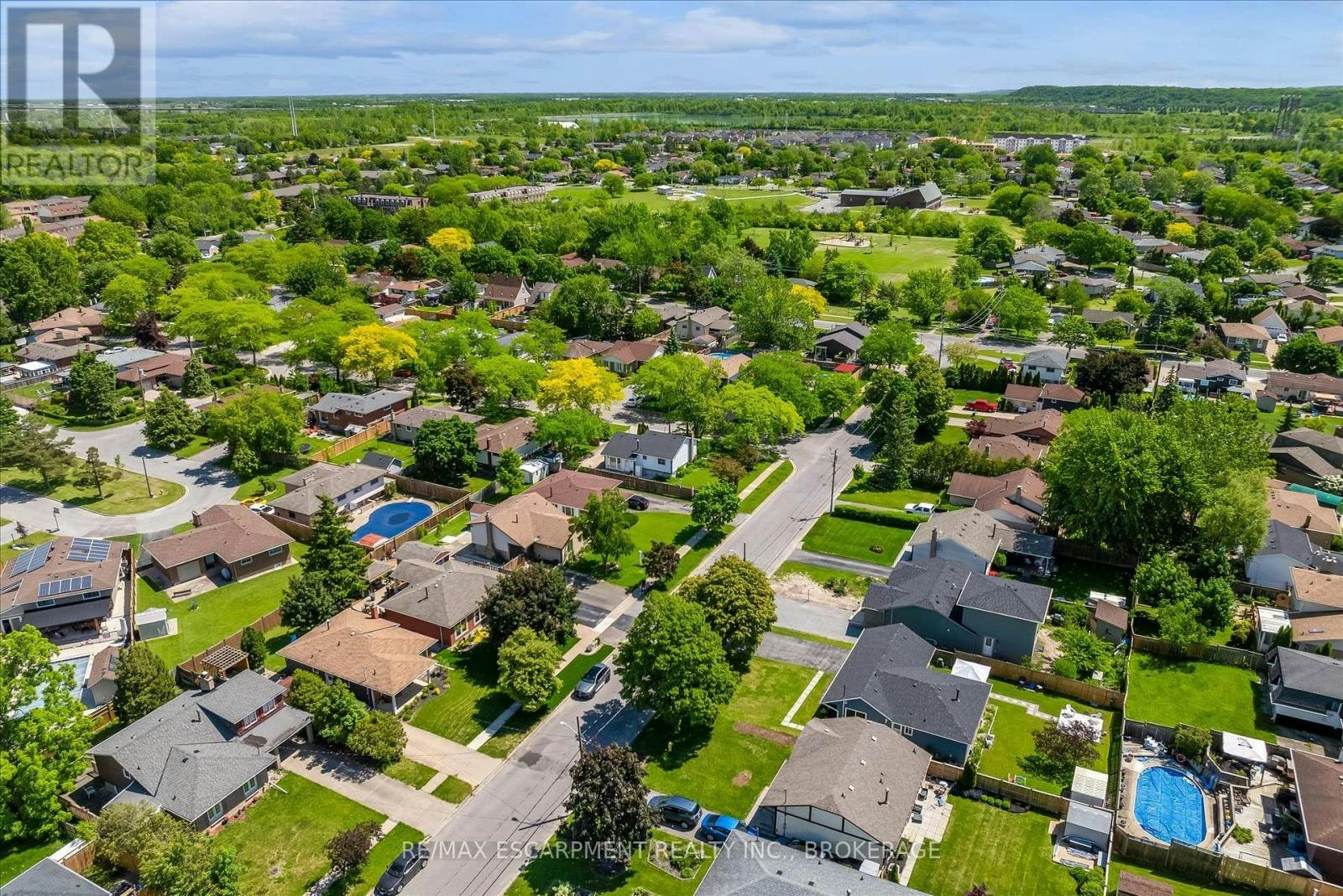 49 Grove Avenue, St. Catharines, ON, L2P 1C9 - 45