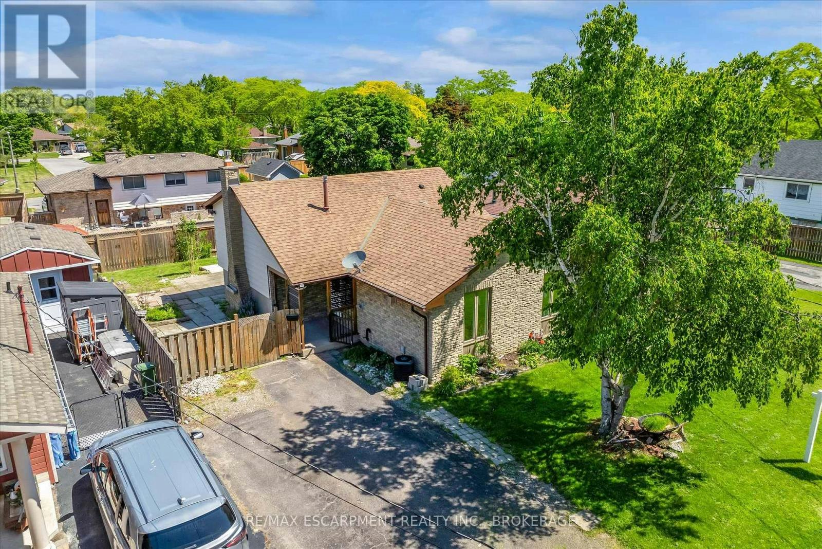 49 Grove Avenue, St. Catharines, ON, L2P 1C9 - 38