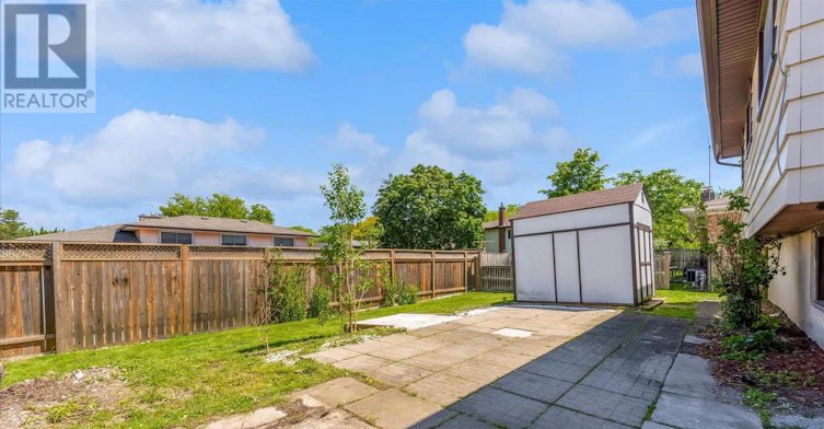 49 Grove Avenue, St. Catharines, ON, L2P 1C9 - 36