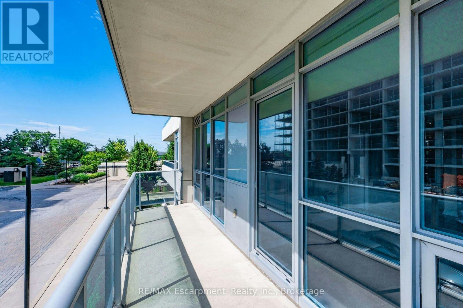 209-1055 Southdown Road, Mississauga, ON, L5J 0A3 - 24