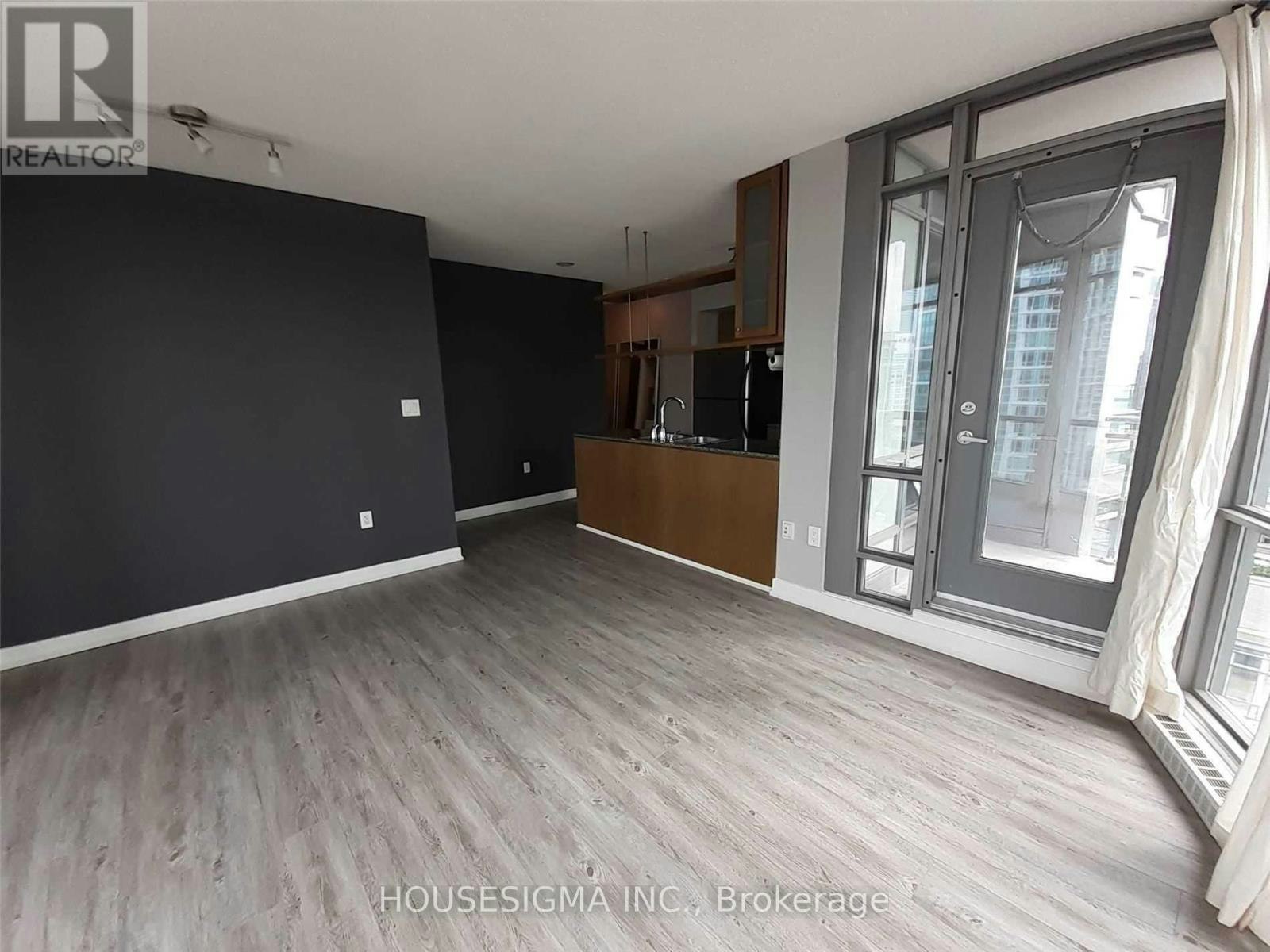 1203-3 Navy Wharf Court, Toronto, ON, M5V 3V1 - 10