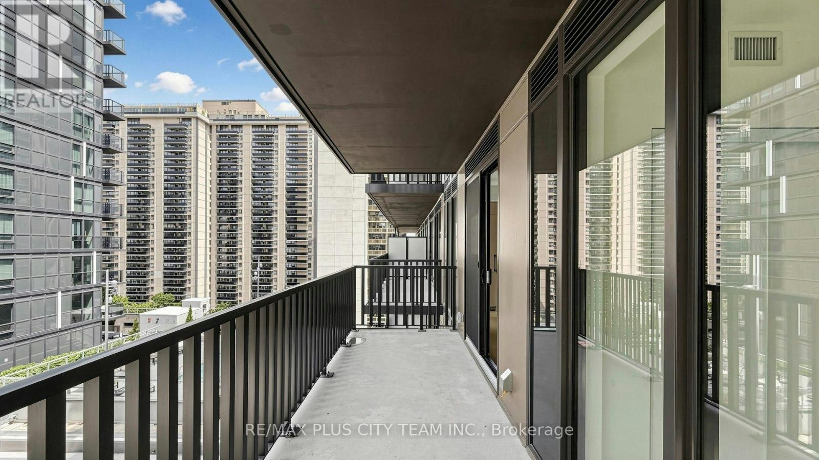 1010-109 Erskine Avenue, Toronto, ON, M4P 0G6 - 27