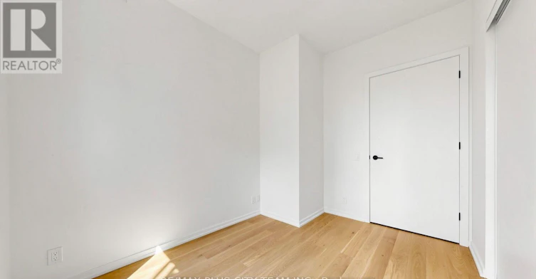 1010-109 Erskine Avenue, Toronto, ON, M4P 0G6 - 19