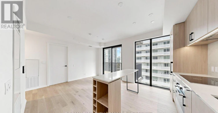 1010-109 Erskine Avenue, Toronto, ON, M4P 0G6 - 3