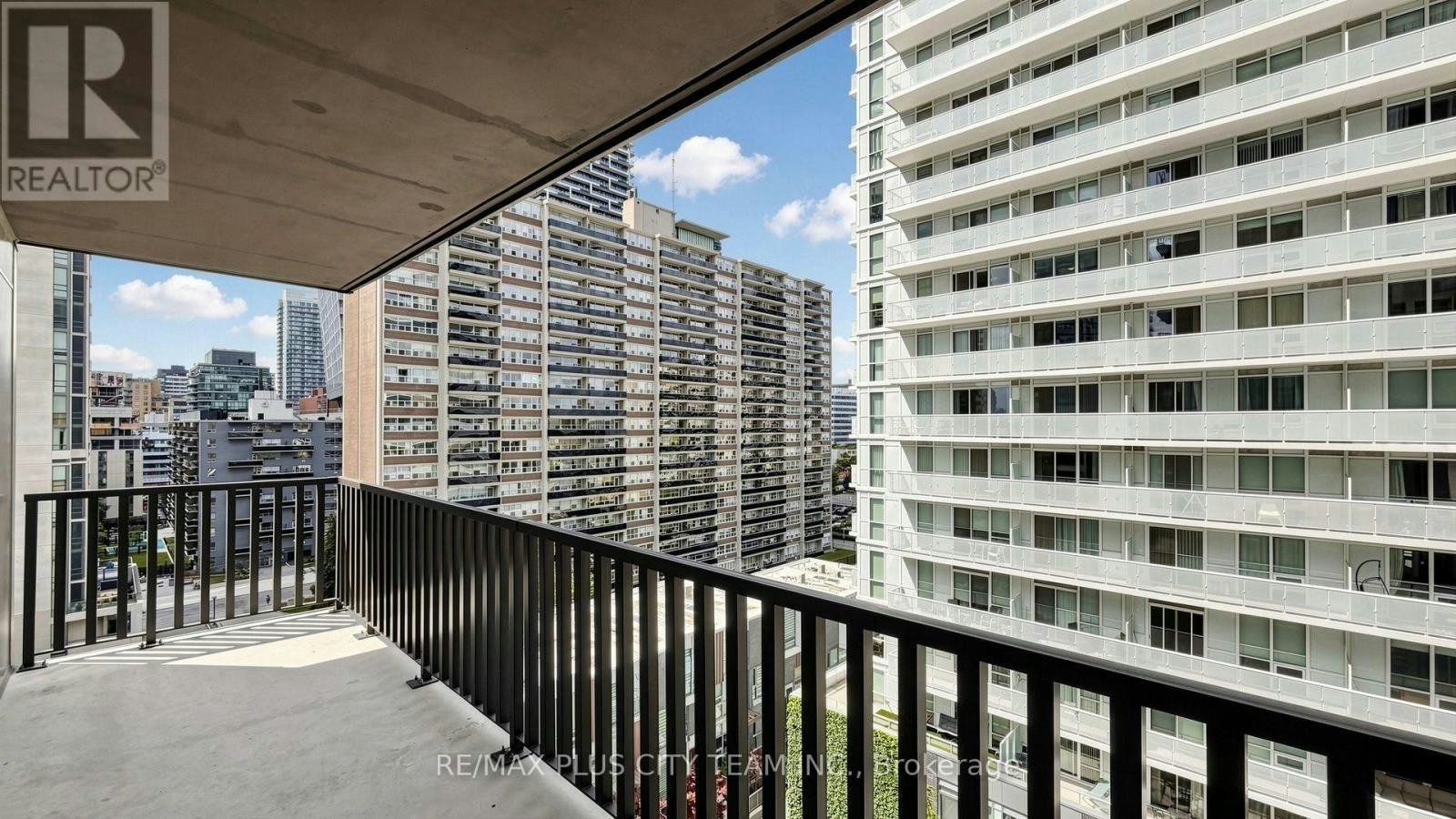 1010-109 Erskine Avenue, Toronto, ON, M4P 0G6 - 25