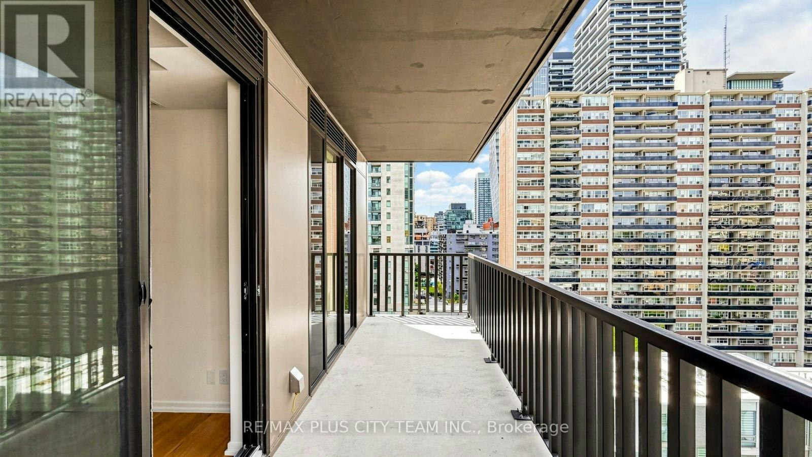 1010-109 Erskine Avenue, Toronto, ON, M4P 0G6 - 24