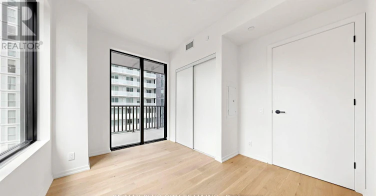 1010-109 Erskine Avenue, Toronto, ON, M4P 0G6 - 17