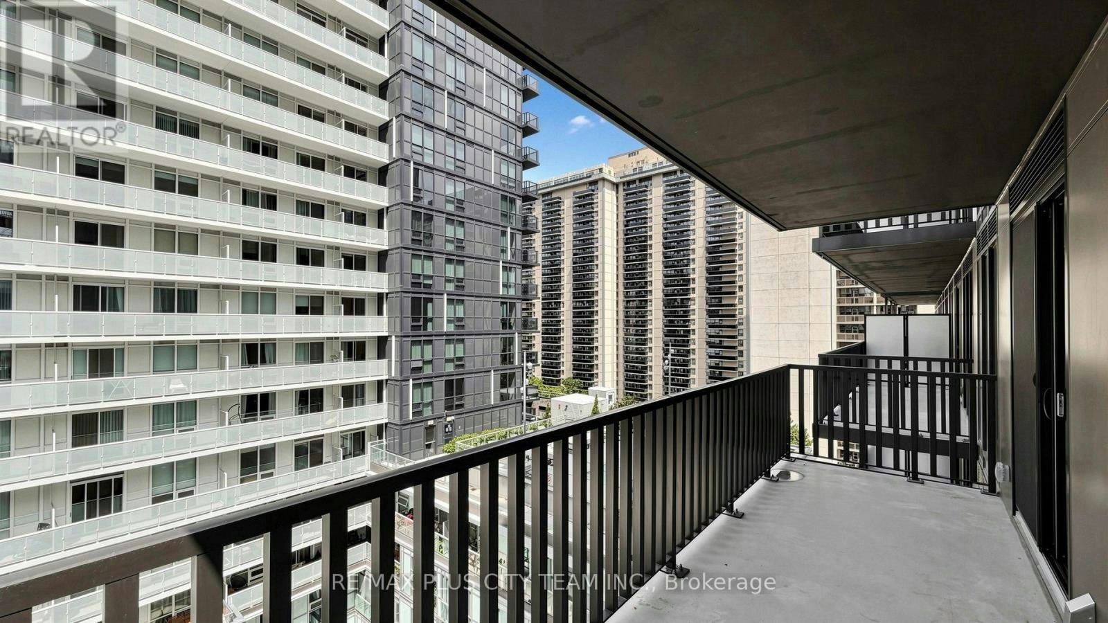 1010-109 Erskine Avenue, Toronto, ON, M4P 0G6 - 26