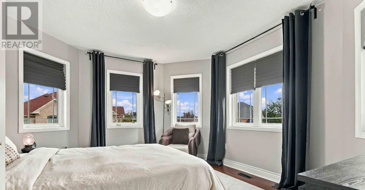 4 Teasdale Street, Ajax, ON, L1Z 2A6 - 24
