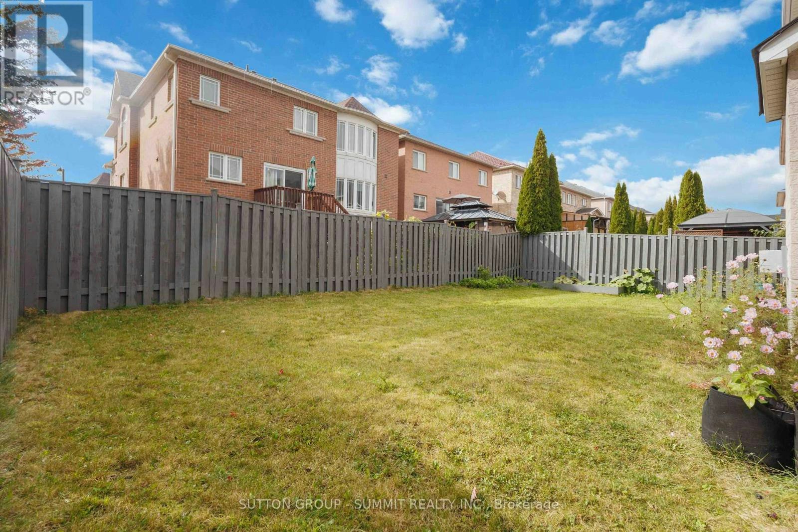 4 Teasdale Street, Ajax, ON, L1Z 2A6 - 30