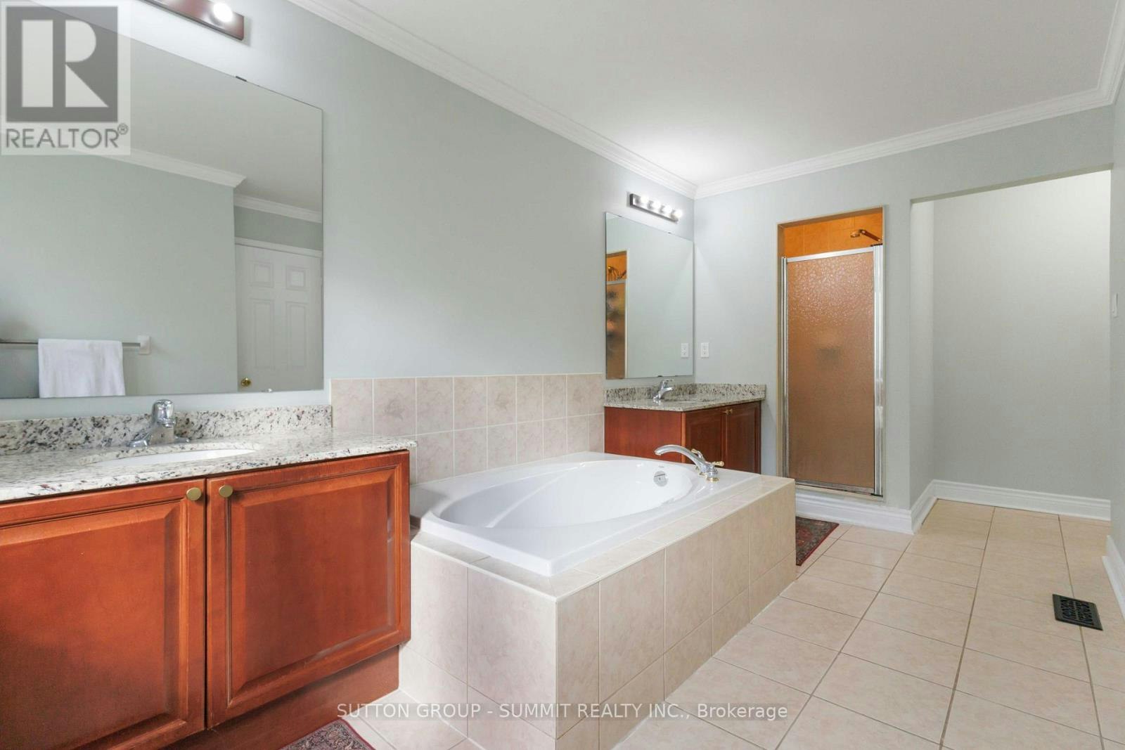 4 Teasdale Street, Ajax, ON, L1Z 2A6 - 19