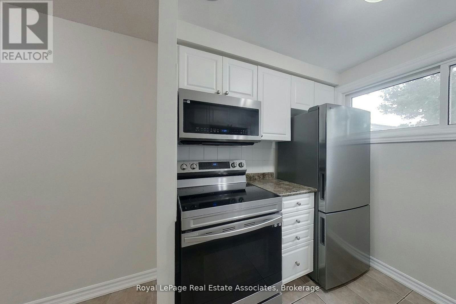 30-35 Breckenridge Drive, Kitchener, ON, N2B 3H5 - 22