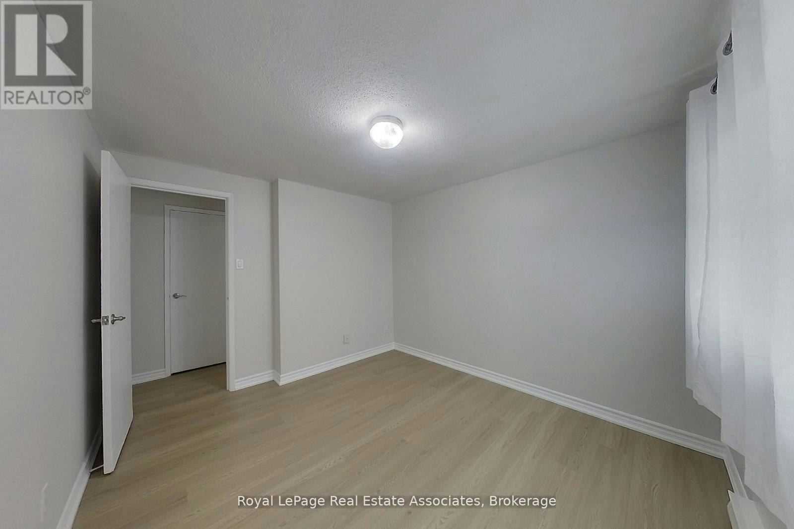 30-35 Breckenridge Drive, Kitchener, ON, N2B 3H5 - 31