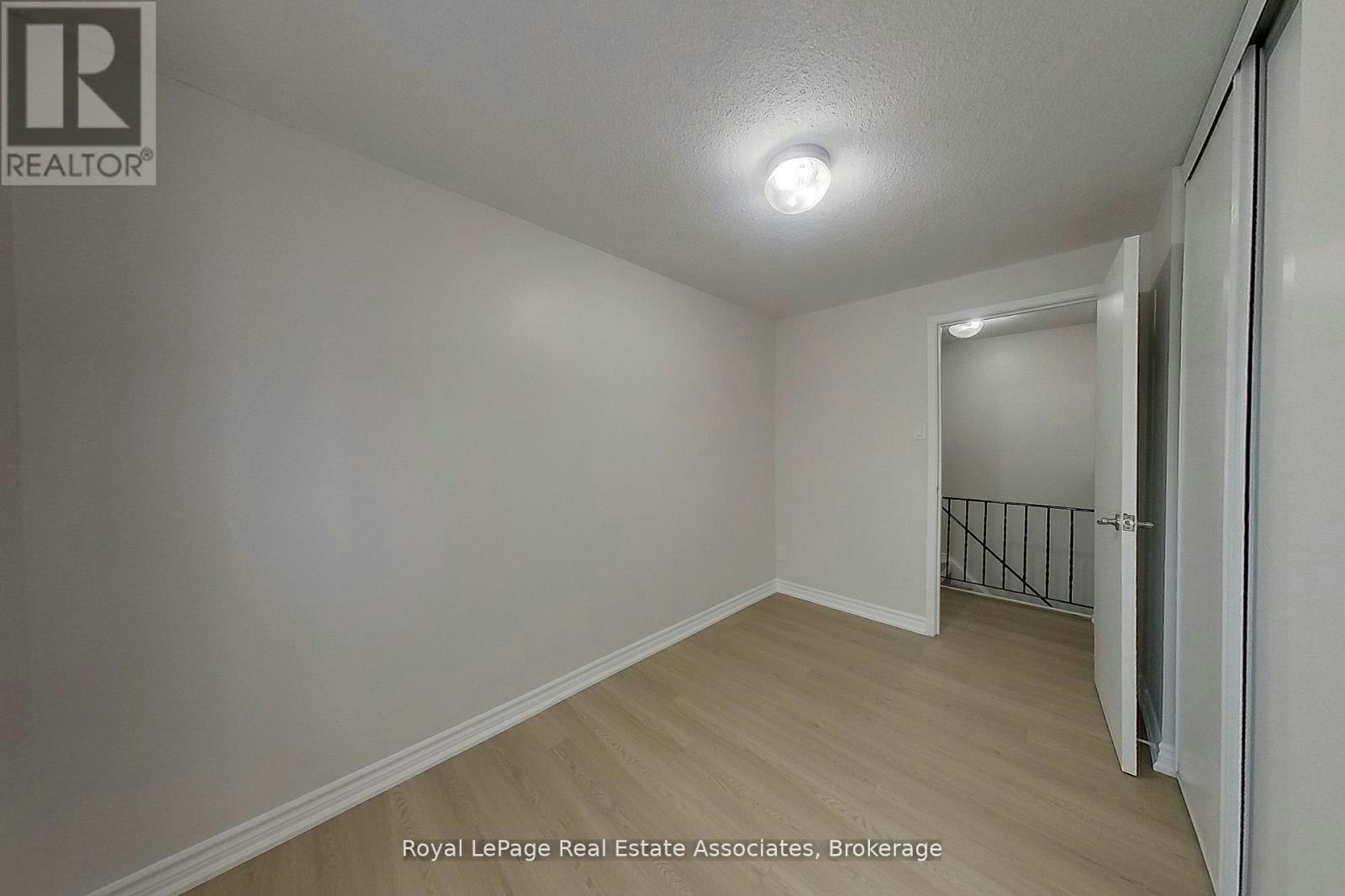 30-35 Breckenridge Drive, Kitchener, ON, N2B 3H5 - 29