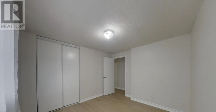 30-35 Breckenridge Drive, Kitchener, ON, N2B 3H5 - 32