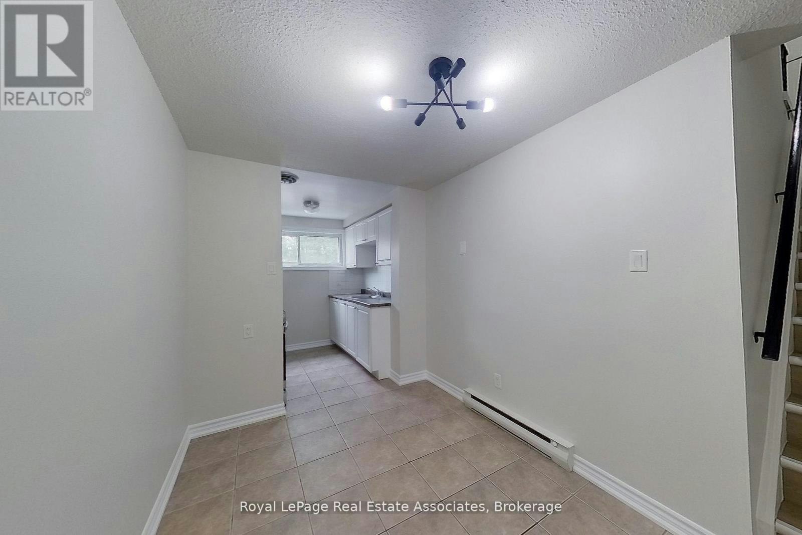 30-35 Breckenridge Drive, Kitchener, ON, N2B 3H5 - 24