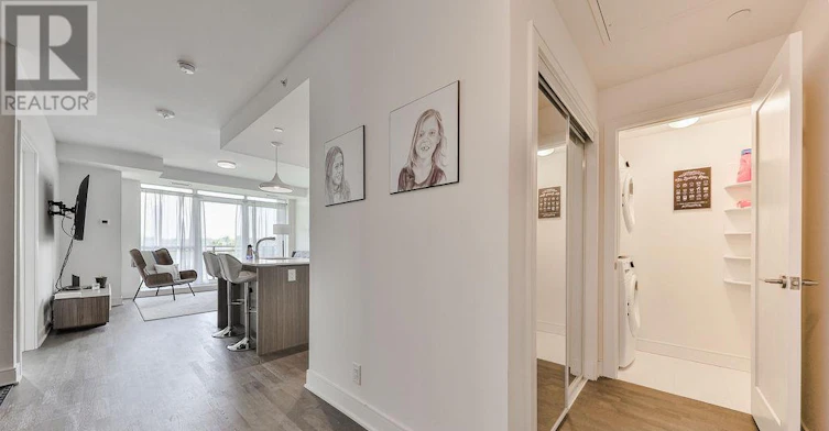 321-1575 Lakeshore Road W, Mississauga, ON, L5J 1J4 - 4