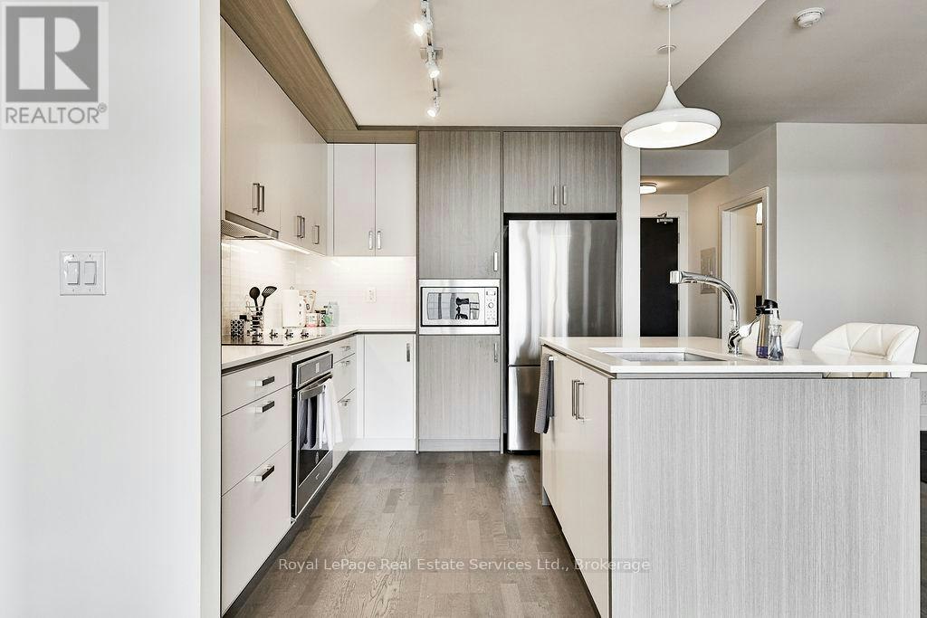 321-1575 Lakeshore Road W, Mississauga, ON, L5J 1J4 - 9