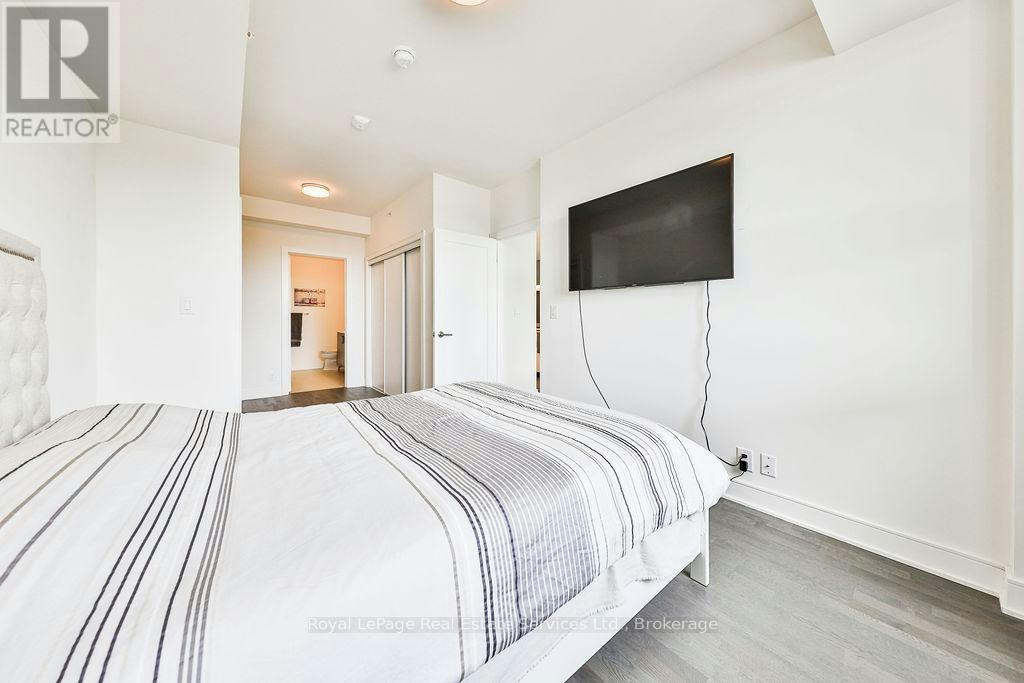 321-1575 Lakeshore Road W, Mississauga, ON, L5J 1J4 - 23
