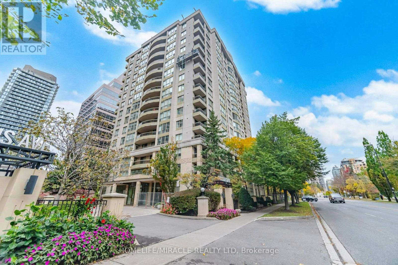 301-260 Doris Avenue, Toronto, ON, M2N 6X9