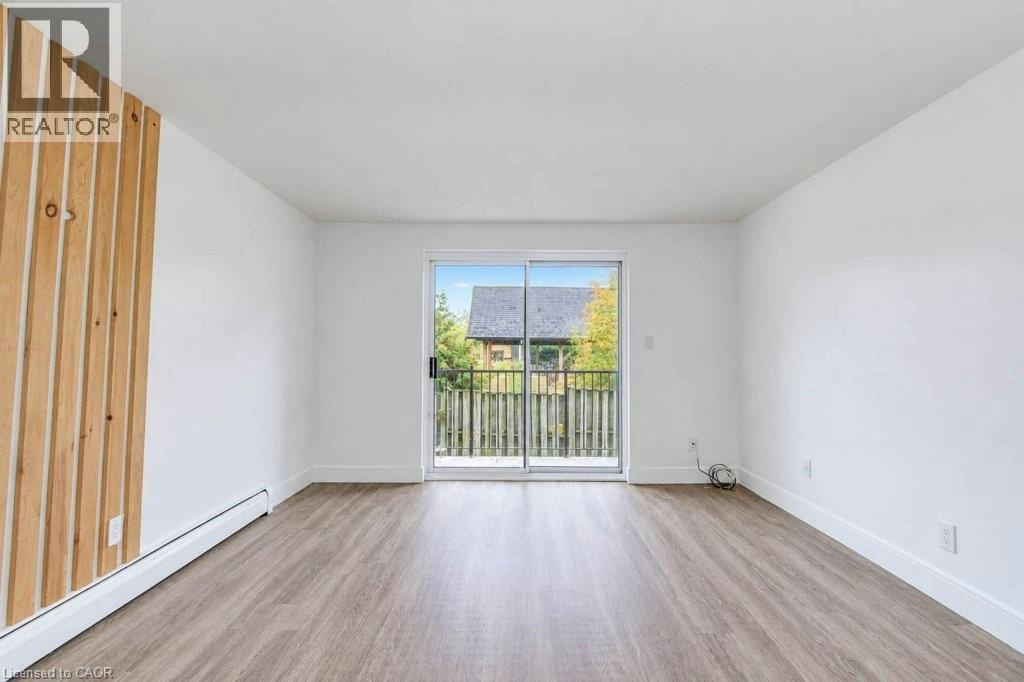 199 Ahrens Street W, Kitchener, ON, N2H 4E1 - 15