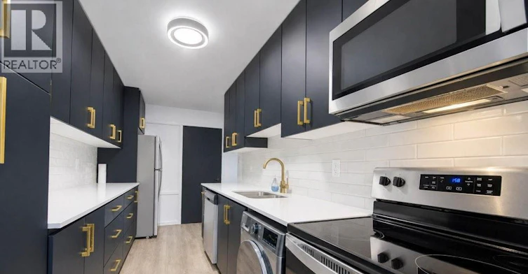 199 Ahrens Street W, Kitchener, ON, N2H 4E1 - 12