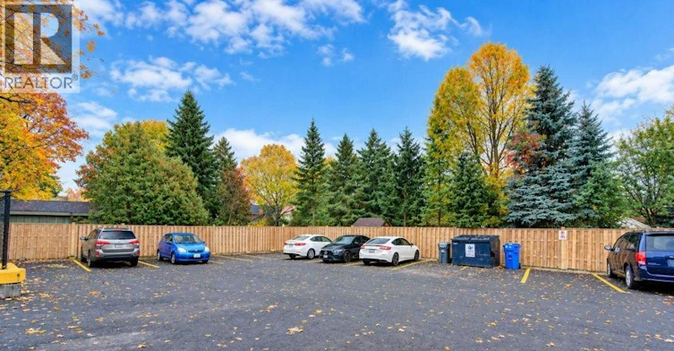 199 Ahrens Street W, Kitchener, ON, N2H 4E1 - 28
