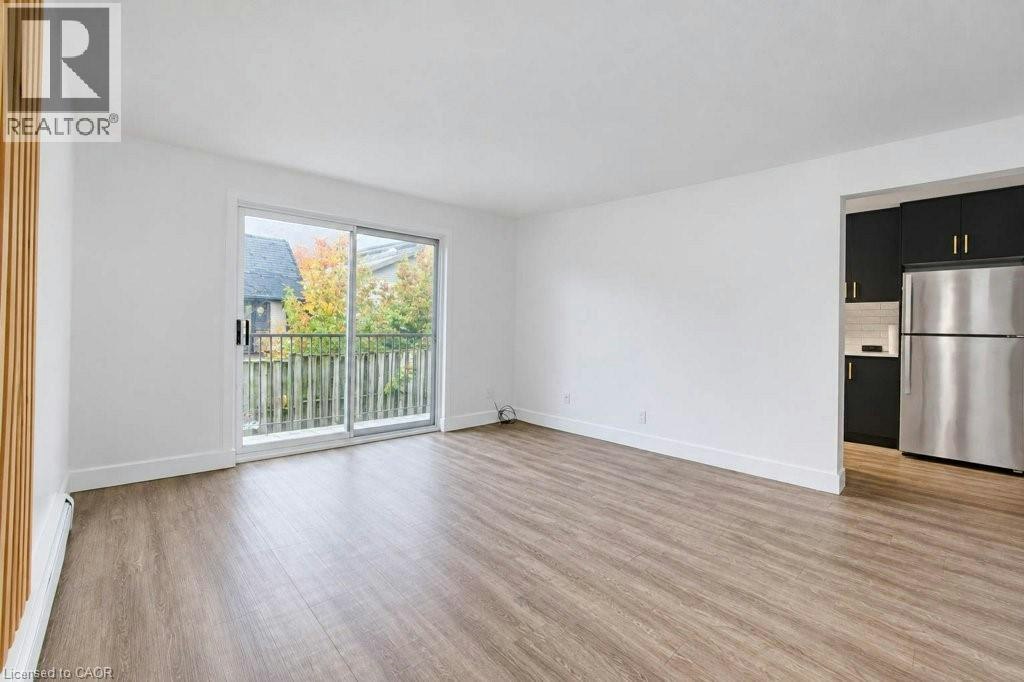 199 Ahrens Street W, Kitchener, ON, N2H 4E1 - 16