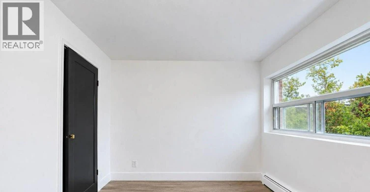 199 Ahrens Street W, Kitchener, ON, N2H 4E1 - 25
