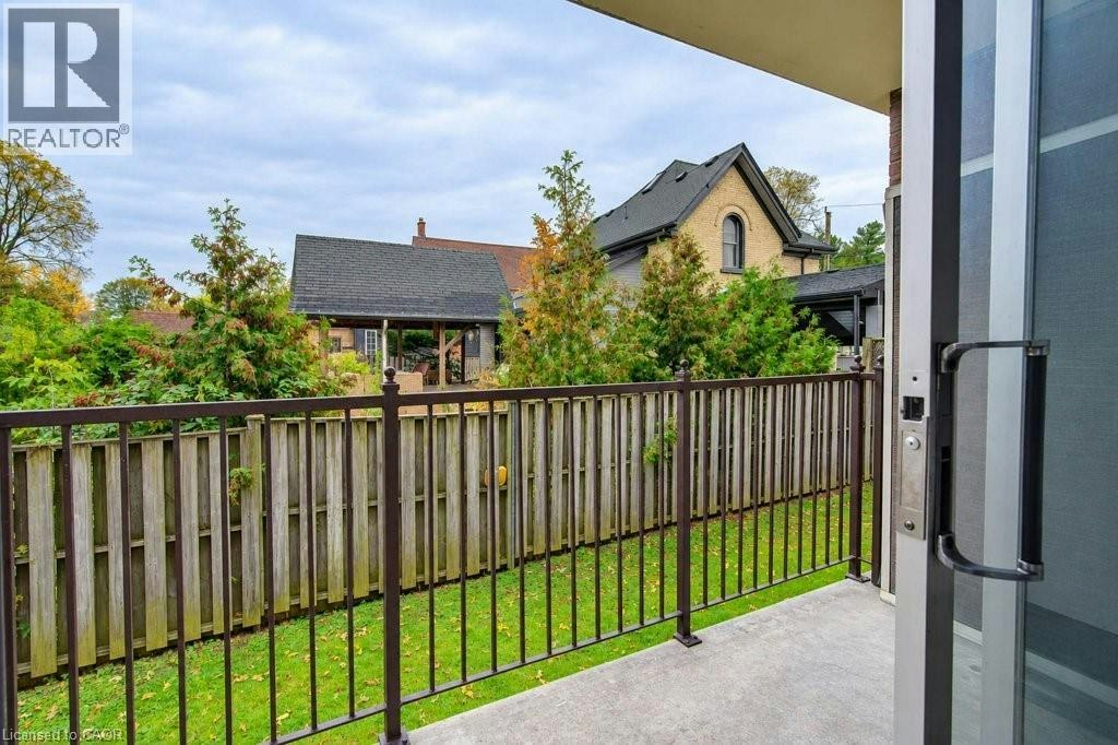 199 Ahrens Street W, Kitchener, ON, N2H 4E1 - 17