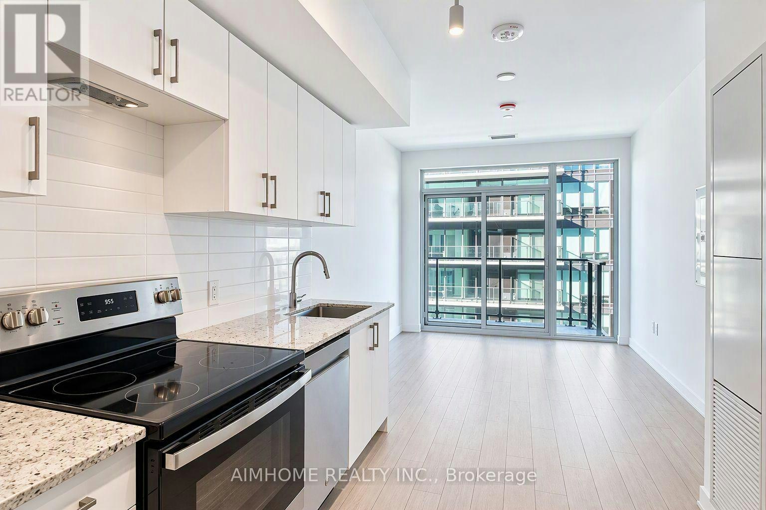 1818-4010 Eglinton Avenue W, Toronto, ON, M9A 0G5 - 8