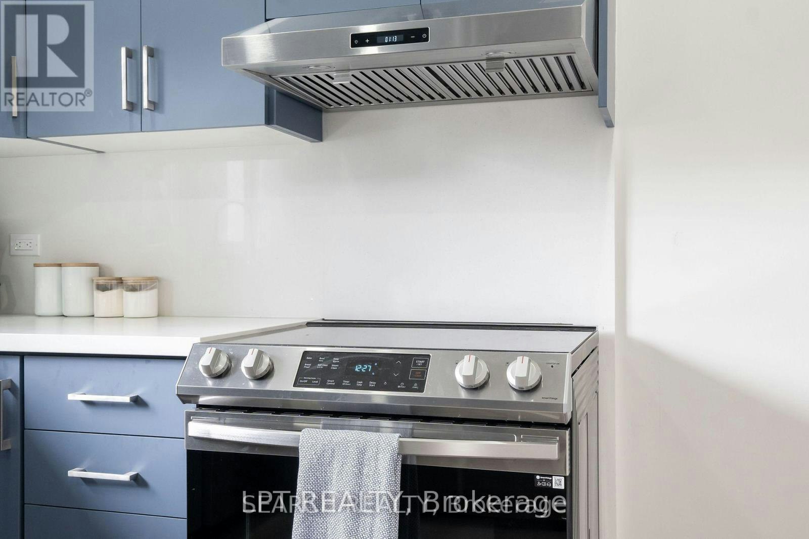 1079 Deta Road, Mississauga, ON, L5E 2R6 - 9