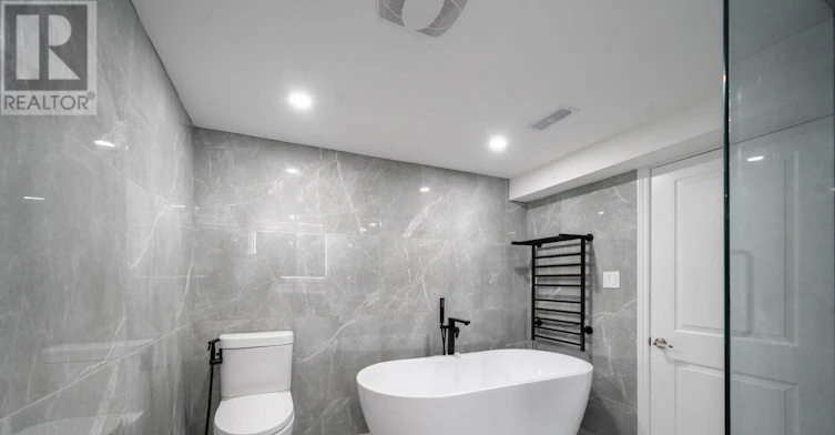 1079 Deta Road, Mississauga, ON, L5E 2R6 - 27