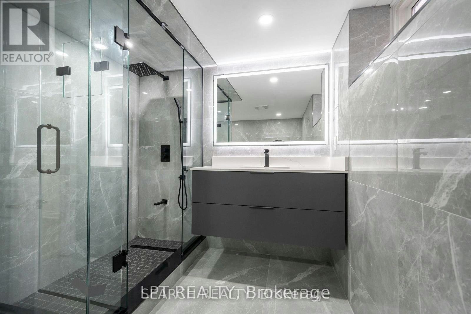 1079 Deta Road, Mississauga, ON, L5E 2R6 - 38