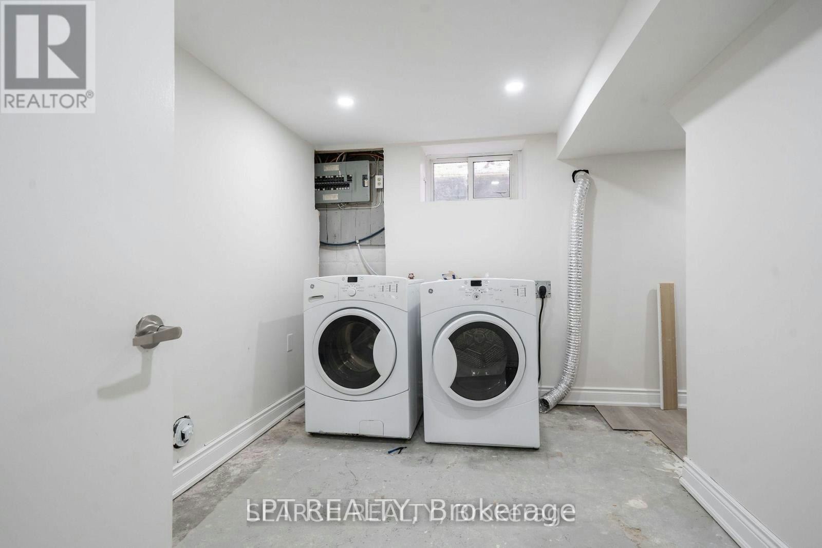 1079 Deta Road, Mississauga, ON, L5E 2R6 - 28