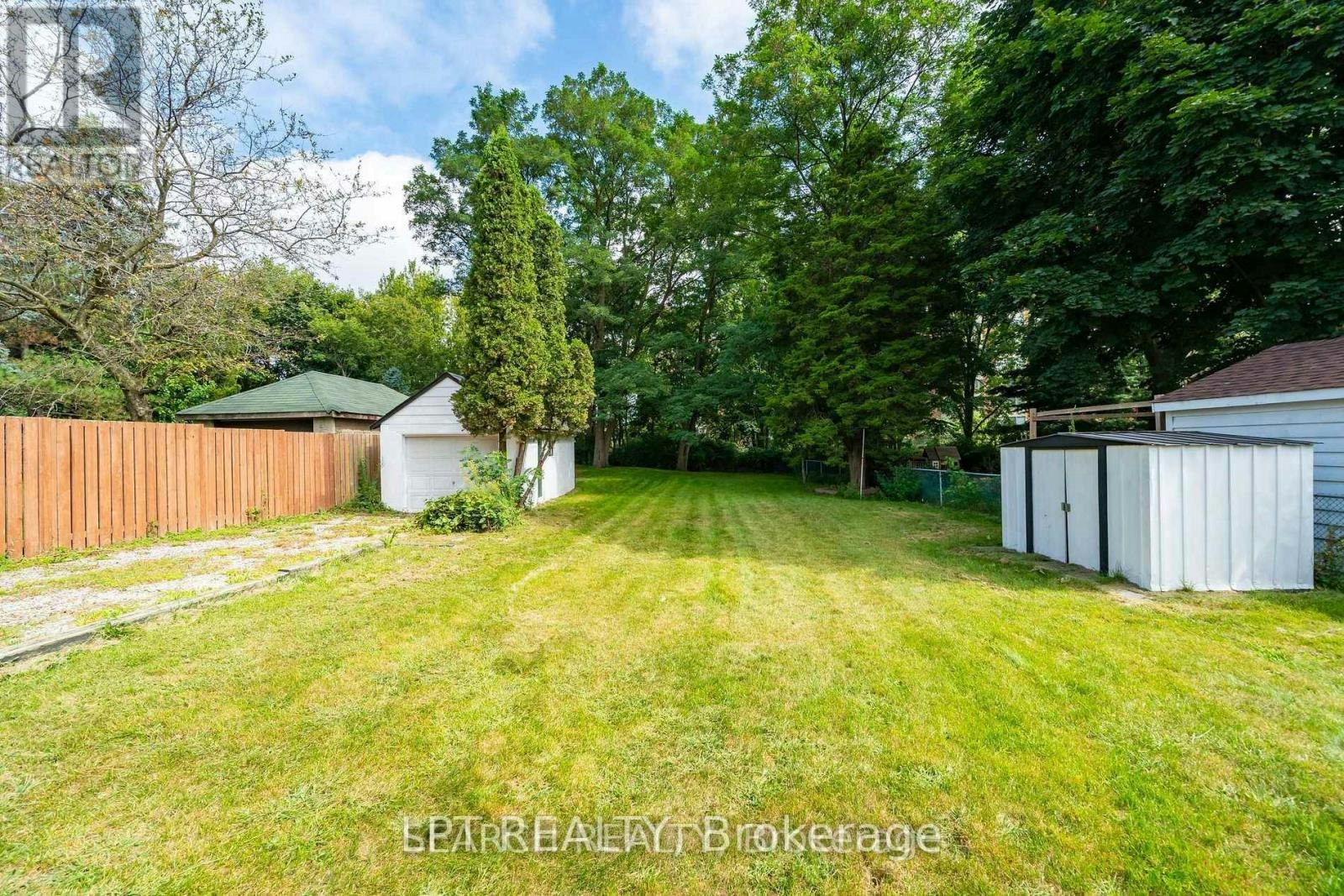 1079 Deta Road, Mississauga, ON, L5E 2R6 - 41