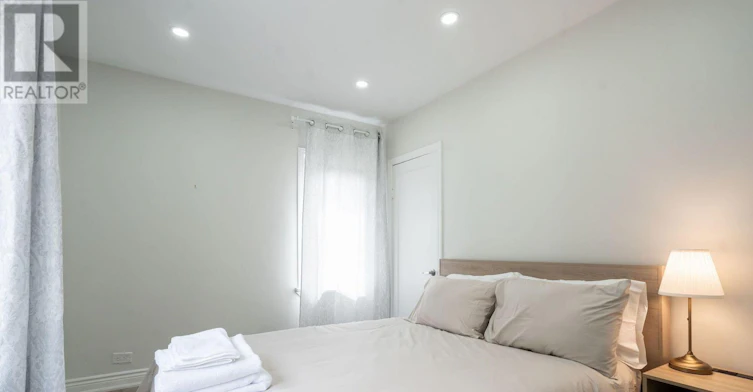 1079 Deta Road, Mississauga, ON, L5E 2R6 - 16