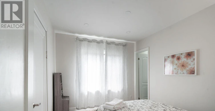 1079 Deta Road, Mississauga, ON, L5E 2R6 - 18