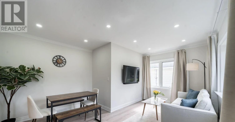 1079 Deta Road, Mississauga, ON, L5E 2R6 - 5